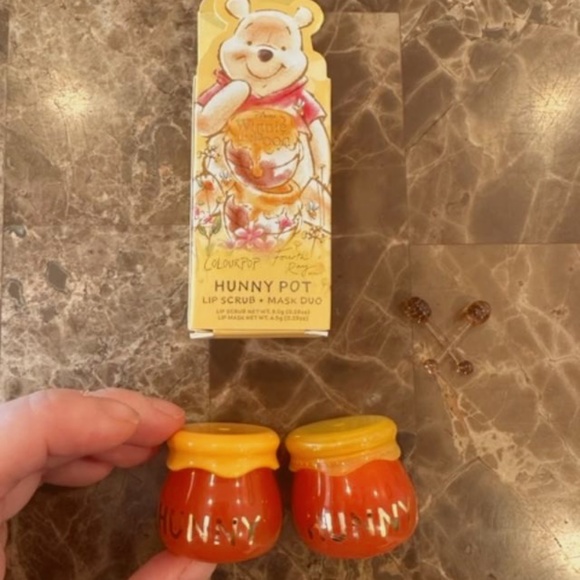 Colourpop Makeup Colourpop Winnie The Pooh Hunny Pot Lip Scrub Mask